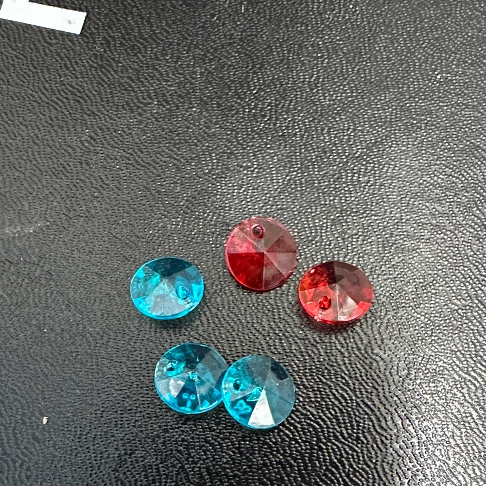Assorted Bead Collection - Picture 11 of 11